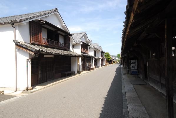 卯之町の町並み