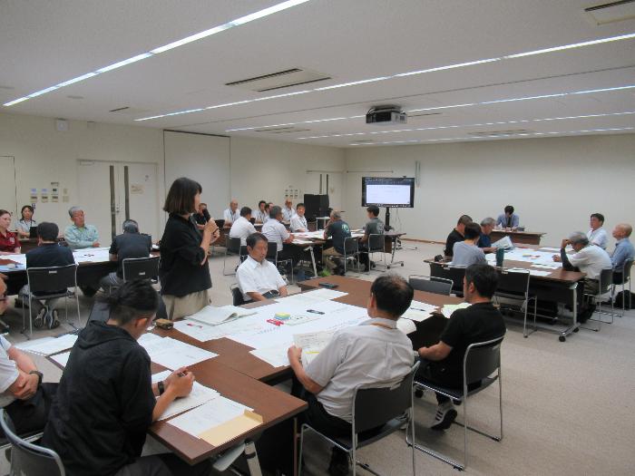 第7回西予市中学校再編検討委員会