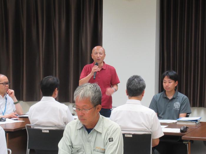 第8回西予市中学校再編検討委員会