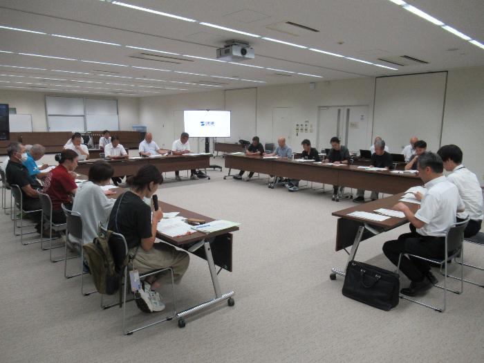 第9回西予市中学校再編検討委員会