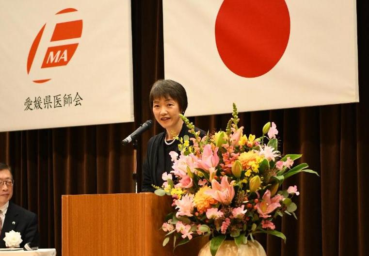 岩本麻里氏