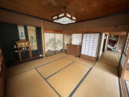 detached 城川町川津南